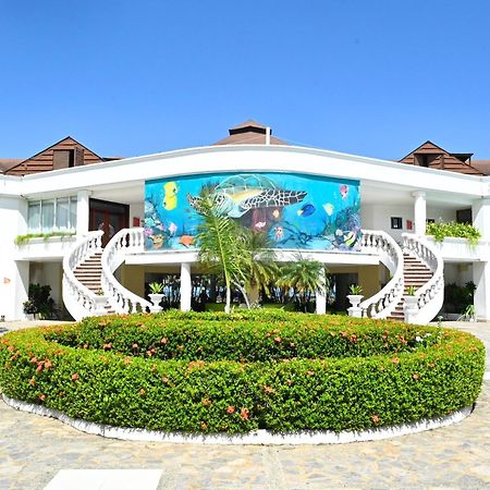 Hotel Palma Real Sambo Creek Exterior photo